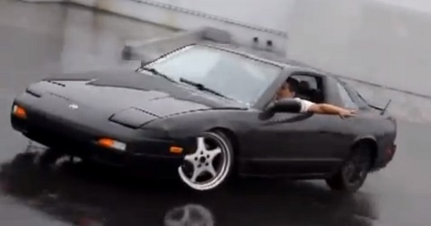 20 idiotas com seus carros